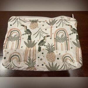 guc aloha collection Tropical Print toucan rainbow Zippered Pouch
